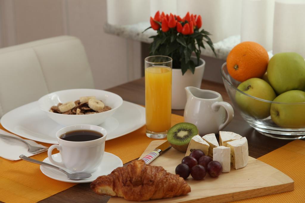 10 Bed And Breakfast Poznań Eksteriør bilde