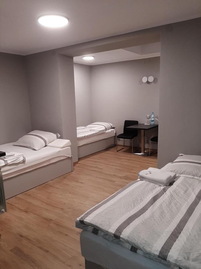 10 Bed And Breakfast Poznań Eksteriør bilde